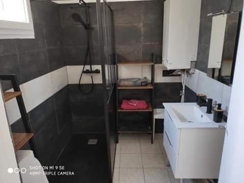 Le Ranch - Chambres Privees - Proche Centre Ville Reims Bagian luar foto